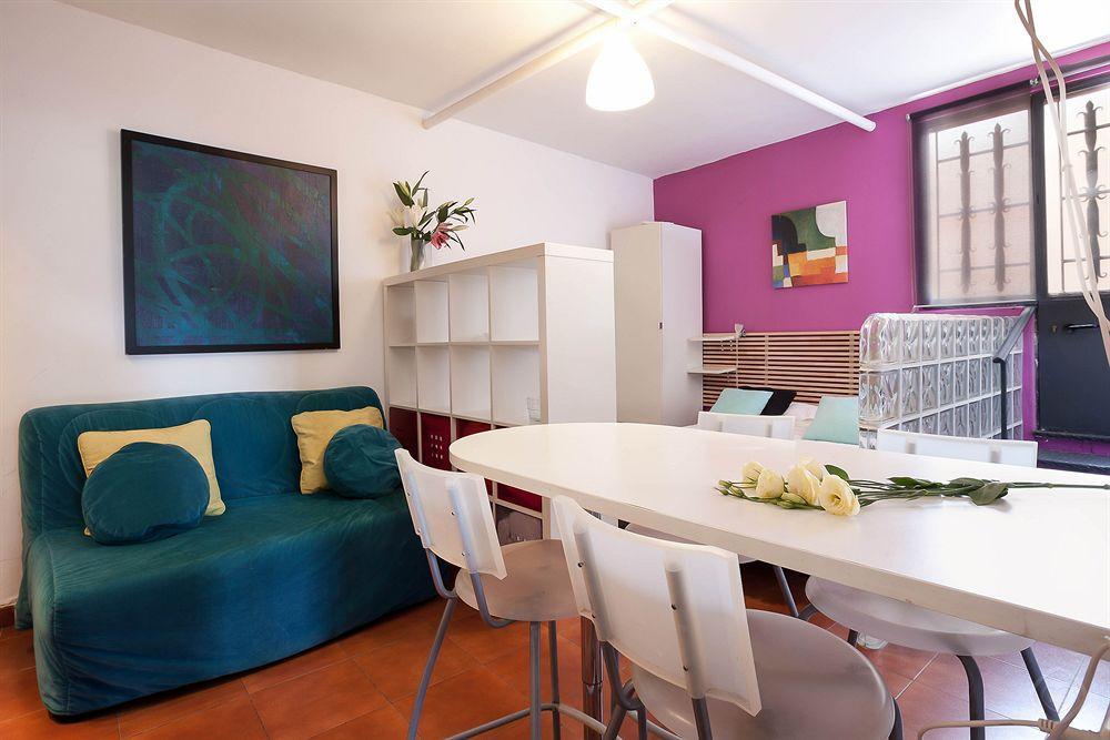 Gracia Apartments Barcelona Exterior photo