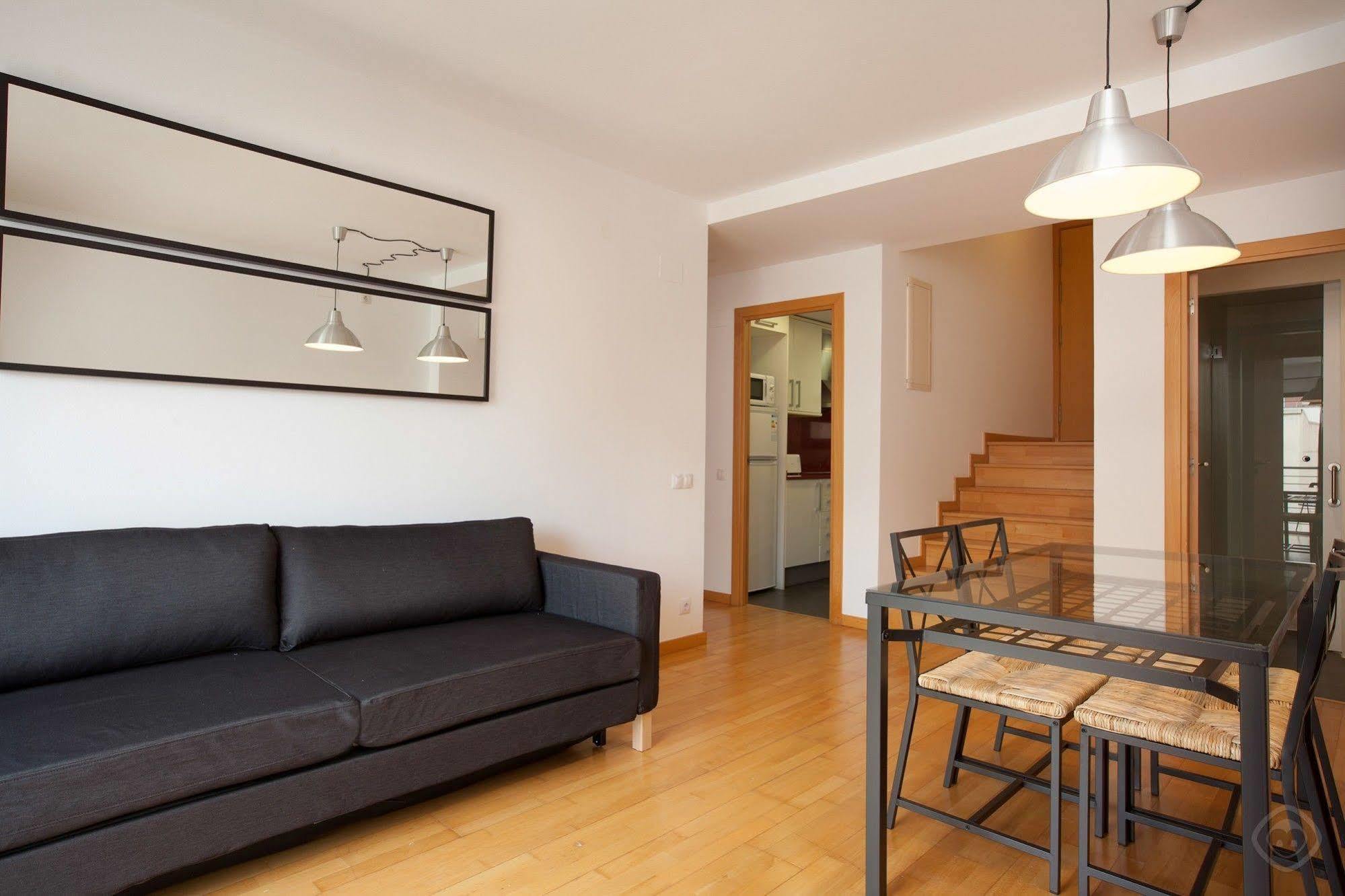 Gracia Apartments Barcelona Exterior photo